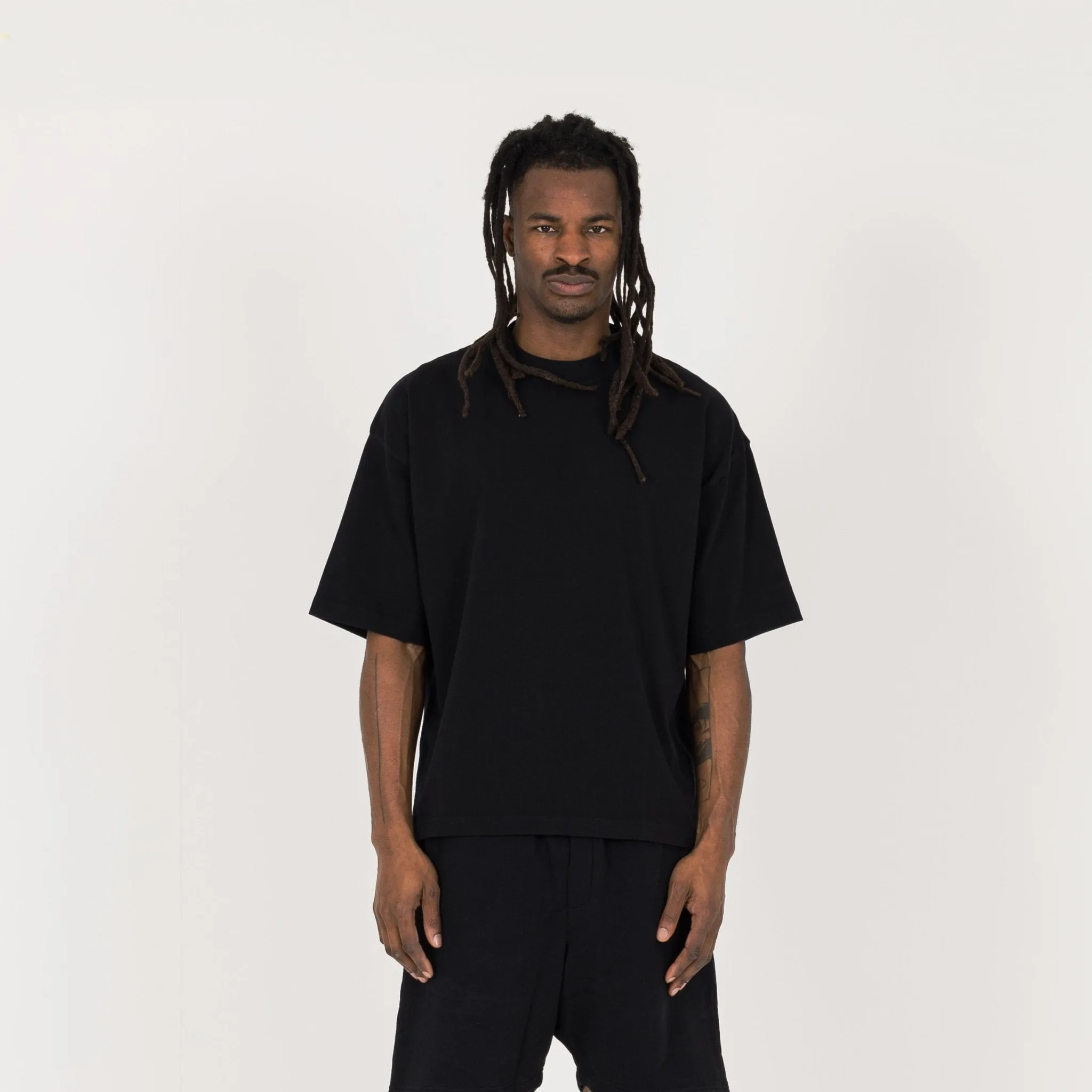 Cropped T-Shirt - Black