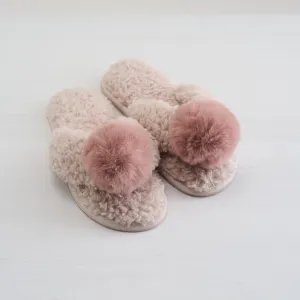 Teddy Bear Berber Flip-Flop